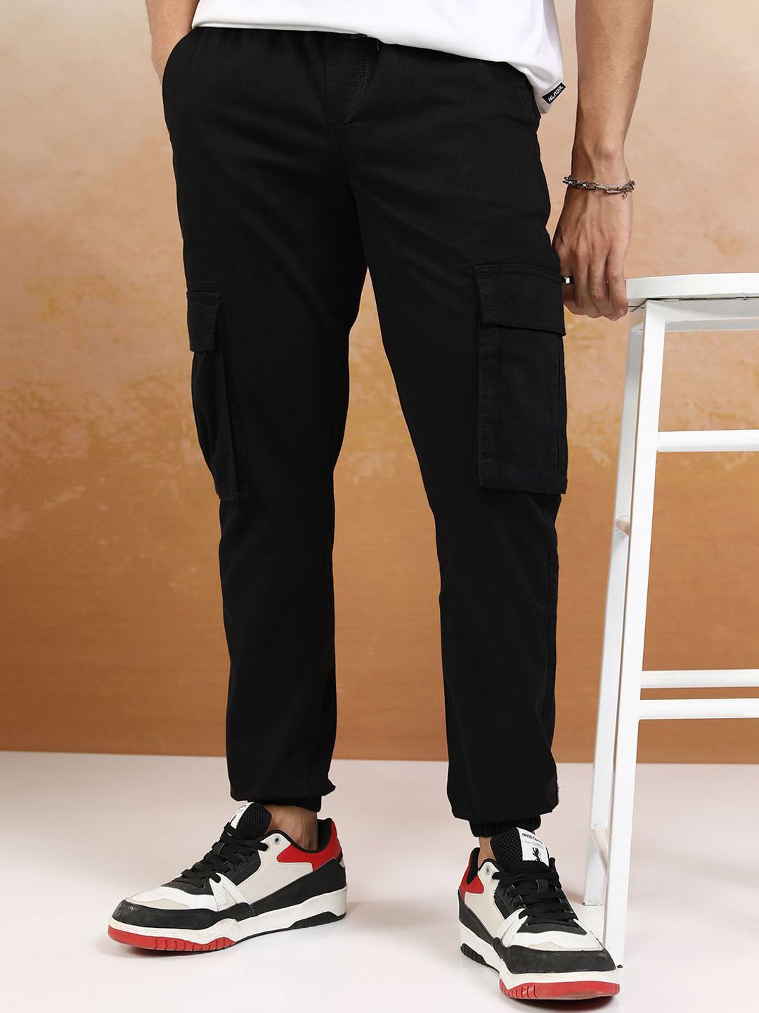 HIGHLANDER Men Mid-Rise Slim Fit Joggers-image-46