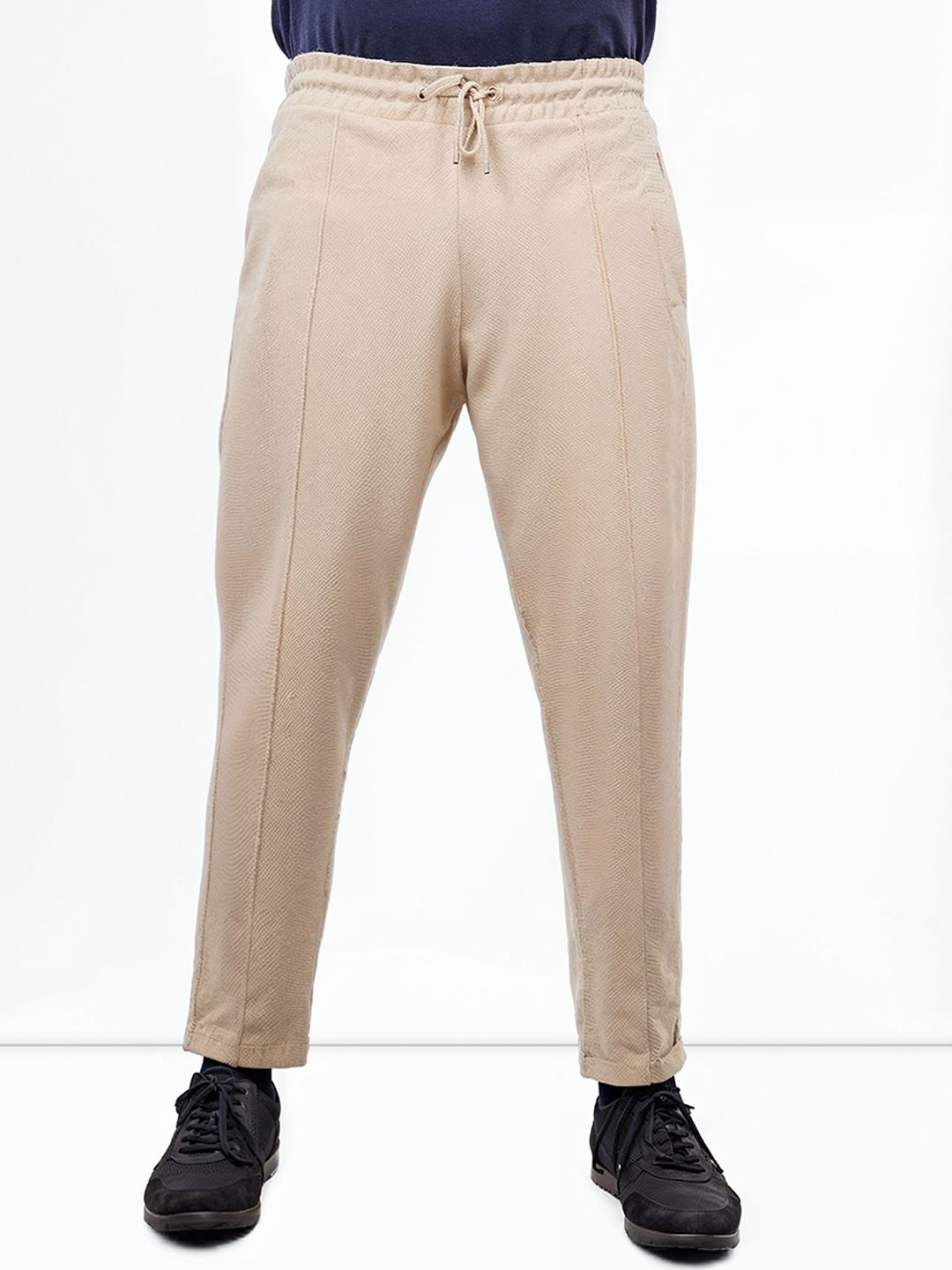 Celio Men Easy Wash Solid Regular Fit Cotton Trousers-picture-18