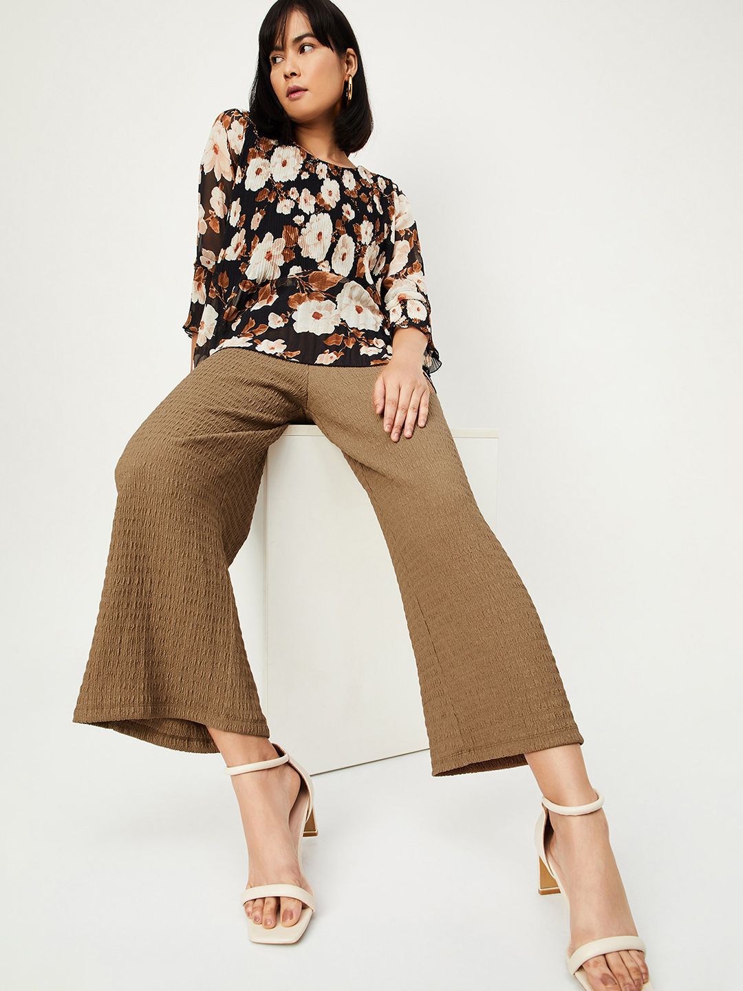 Women Rust Regular Fit Mid-Rise Parallel Trousers