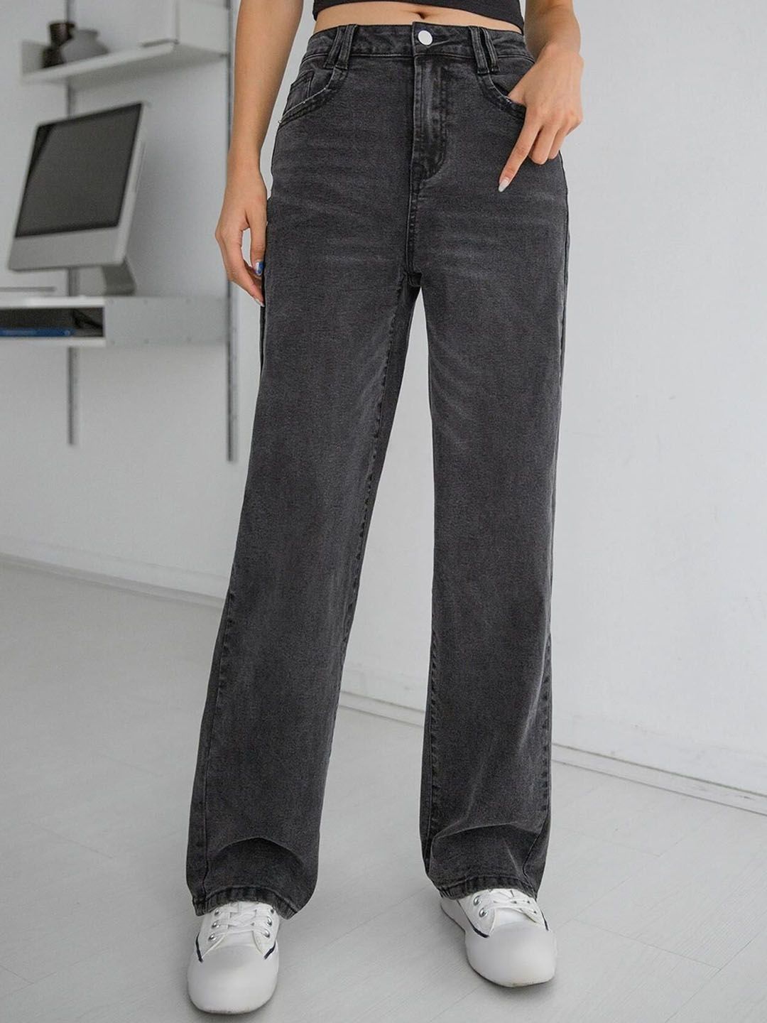 Stylecast X Kotty Women Straight Fit High-Rise Stretchable Jeans