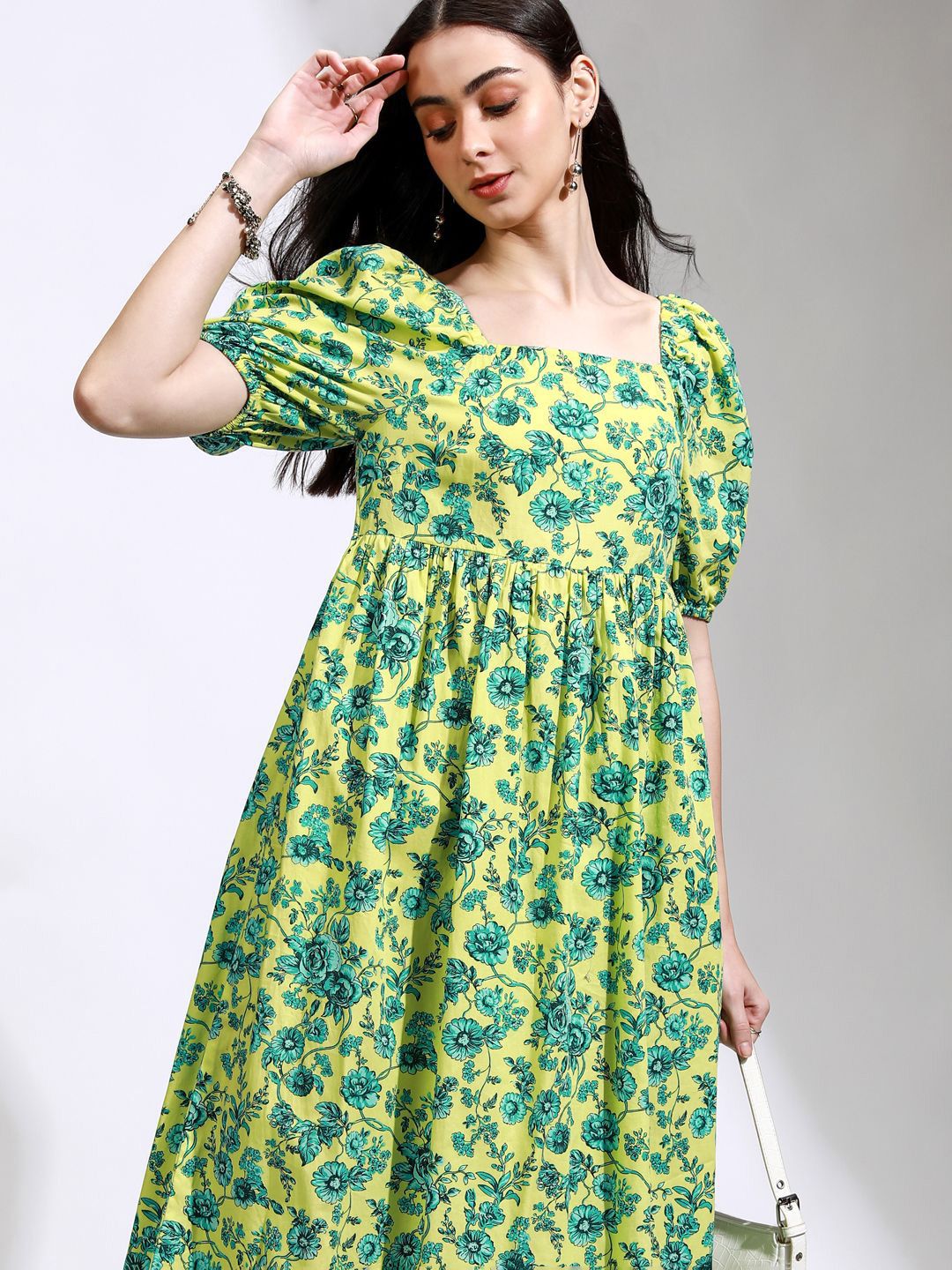 Tokyo Talkies Women Floral Print Puff Sleeve Fit & Flare Midi Dress