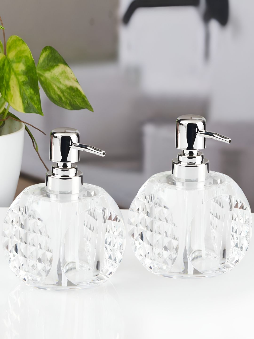 Kookee Transparent 2 Pieces Abstract Glossy Contemporary Soap Dispensers-picture-32