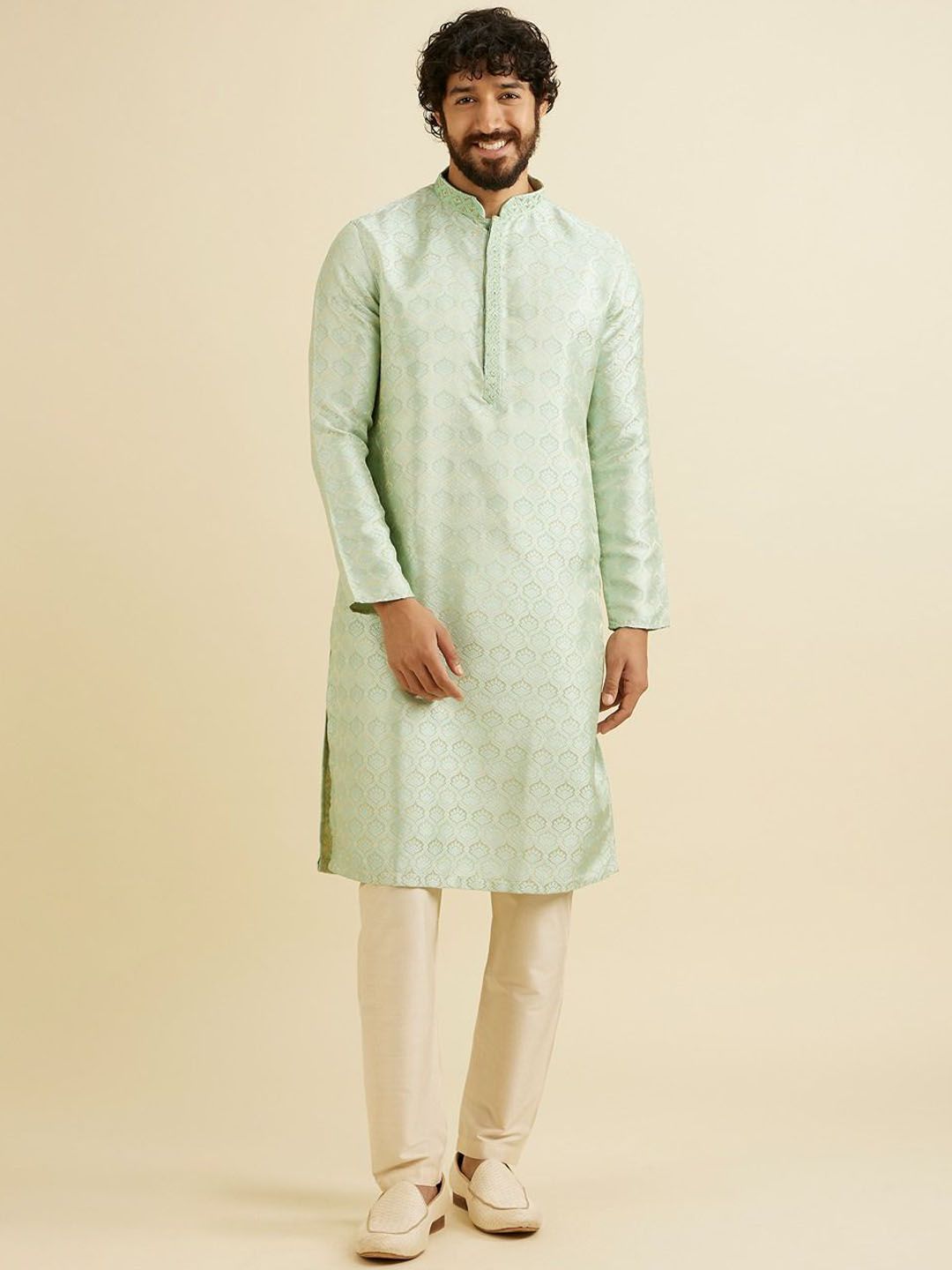 Manyavar Ethnic Motifs Embroidered Mandarin Collar Kurta With Trousers-picture-36