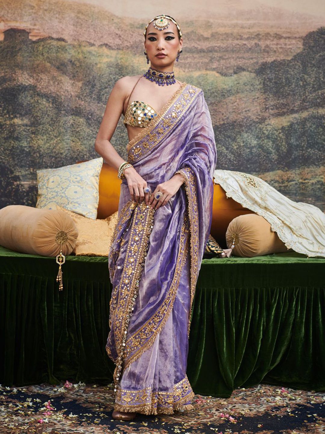 ITRH Zari Embroidered Mirror Work Embellished Pure Cotton Saree-image-23