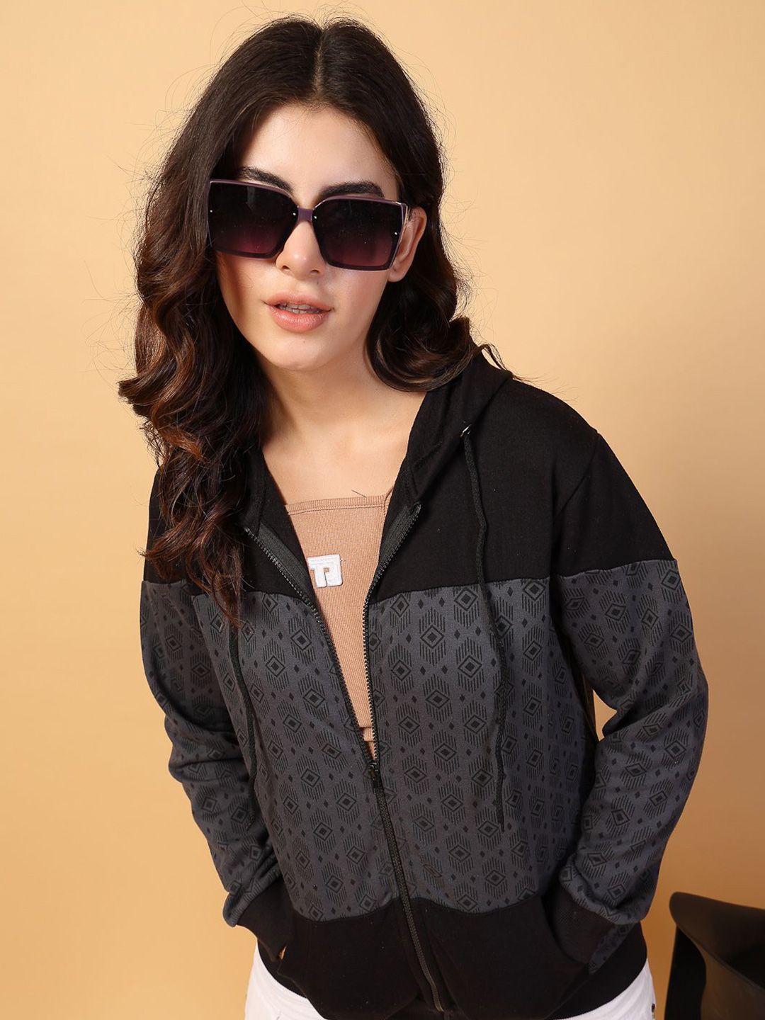 Rigo Women Colourblocked Hooded Winter Sweatshirt-image-38