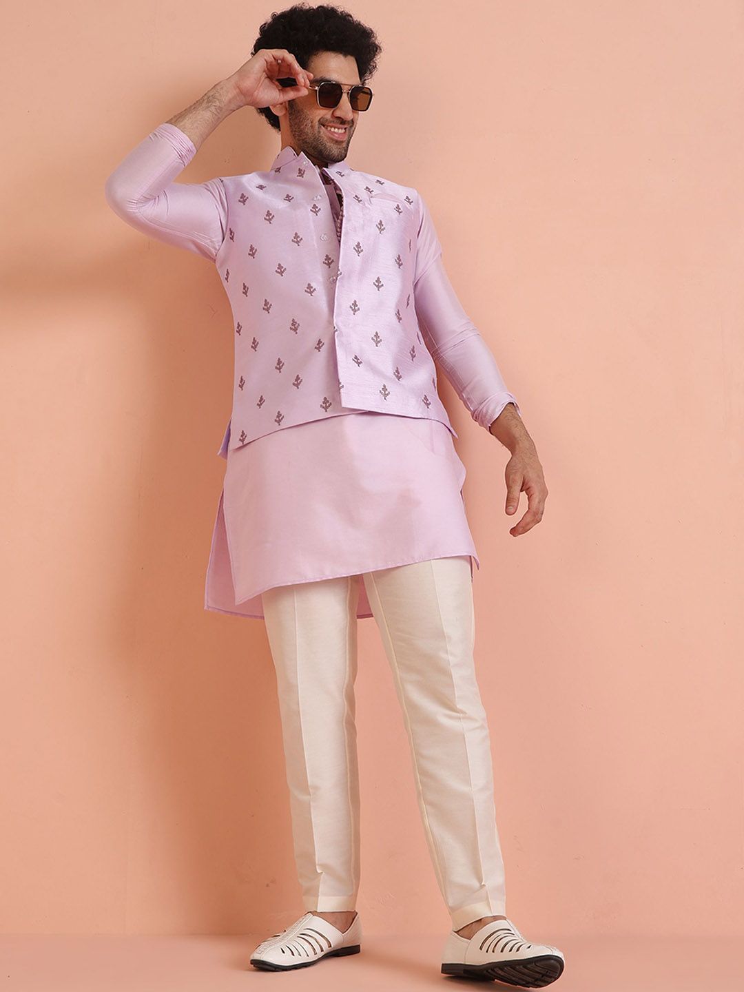 KISAH Men Embroidered Nehru Jackets-picture-51