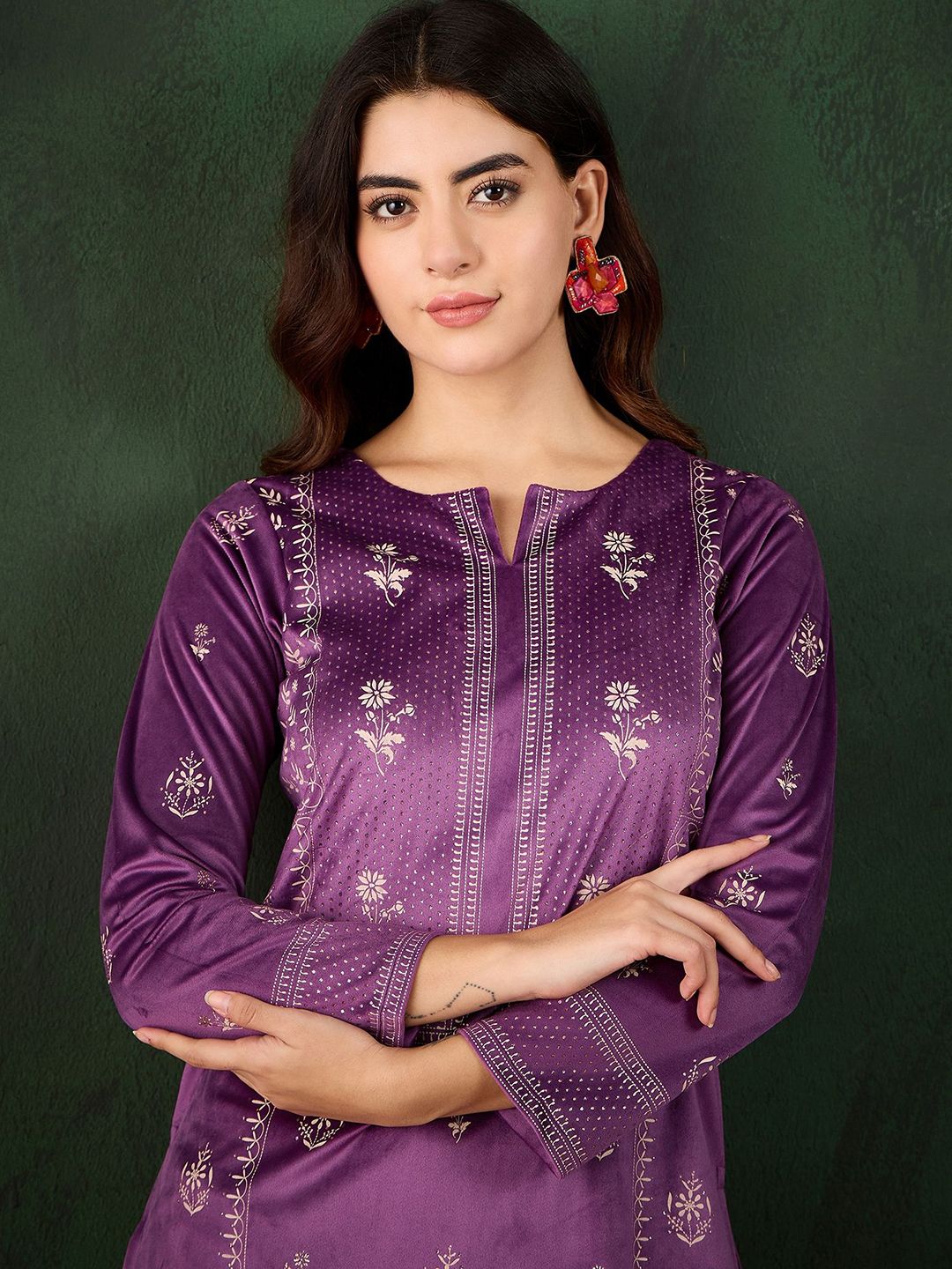 Sangria Floral Printed Winter Velvet Kurta & Trouser-image-34