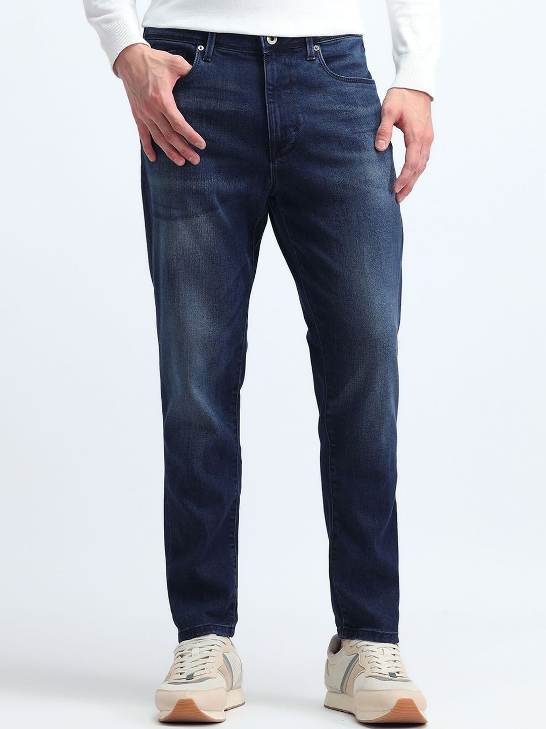 Flying Machine Men Classic Relaxed Fit Heavy Fade Mid Rise Jeans-picture-26