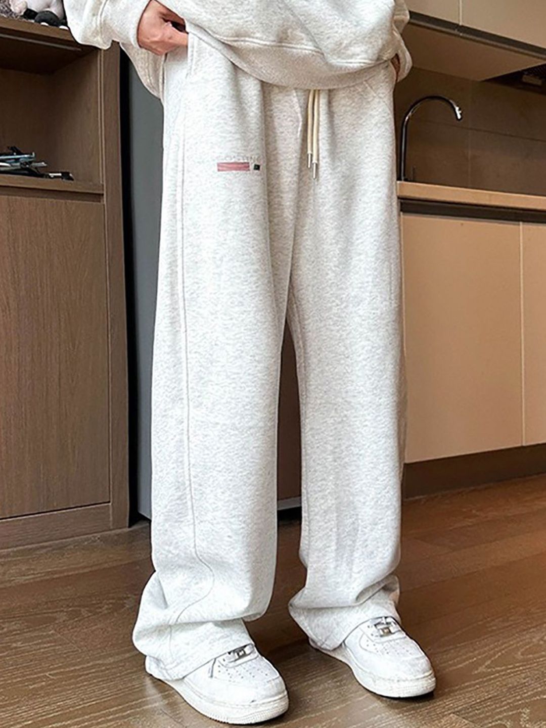 StyleCast x Revolte Men Mid-Rise Loose Fit Chinos Trousers-picture-18