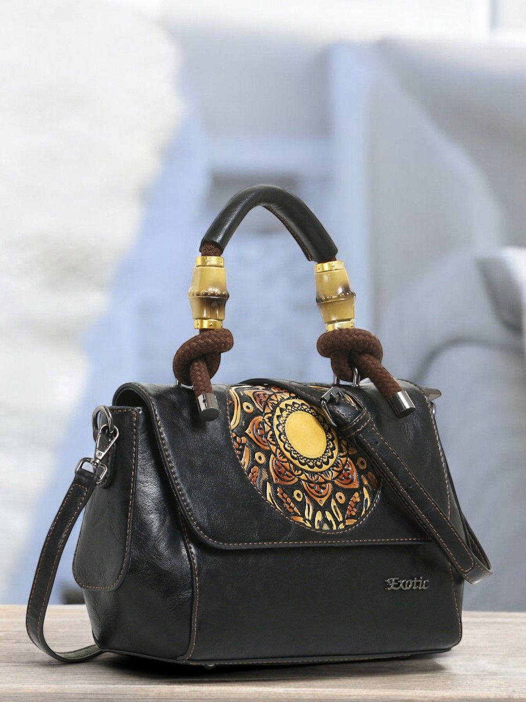 Exotic Bowling Sling Bag-picture-15