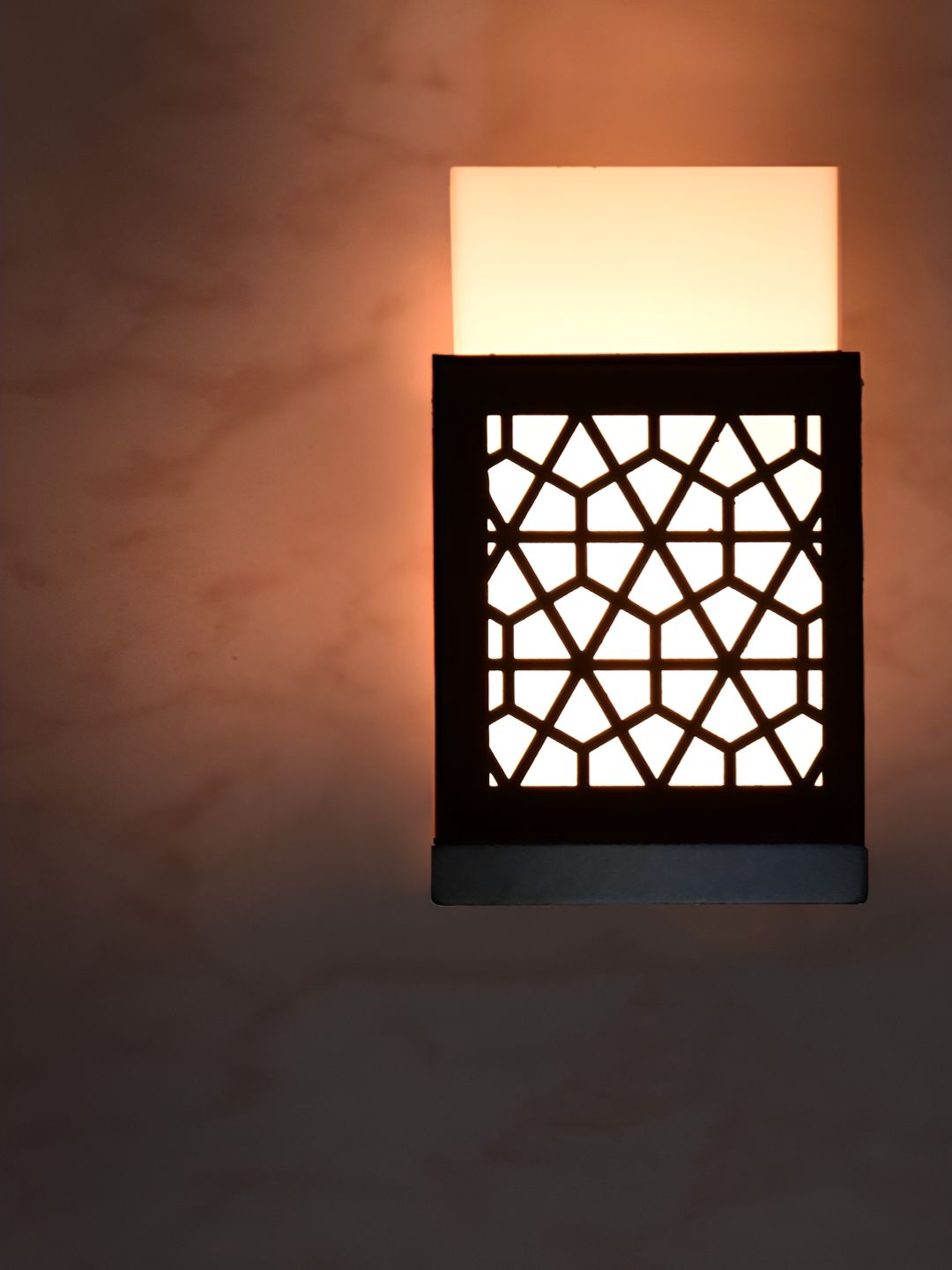 Gojeeva Black Wood Square Shaped Textured Contemporary Wall Lamp-picture-30