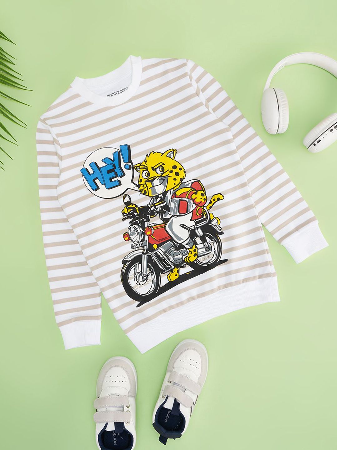 Pantaloons Junior Boys Graphic Printed Cotton Sweatshirt-picture-37