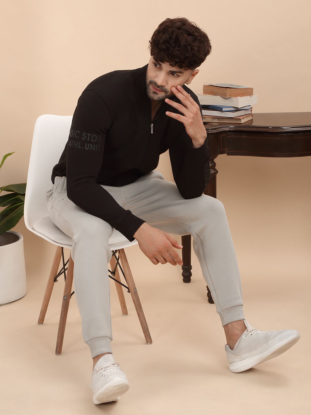 Sweet Dreams Men Typography Printed Cotton Sweatshirt-picture-38