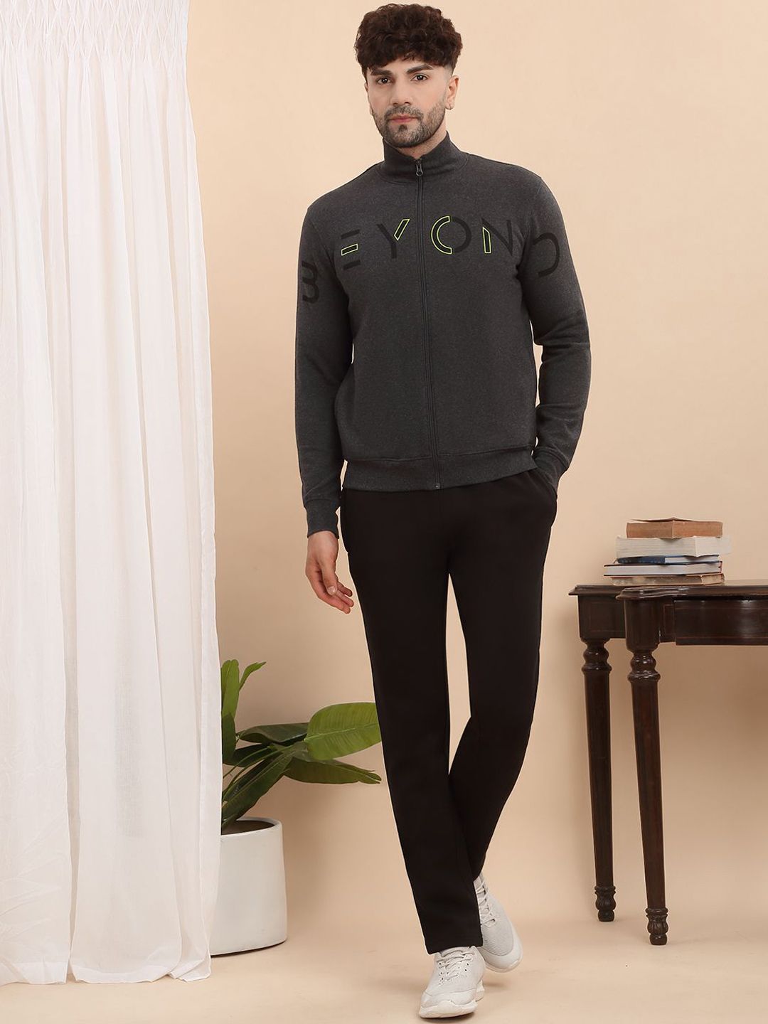 Sweet Dreams Men Printed Cotton Mock Collar Long Sleeves Mid-Rise Tracksuit-picture-32