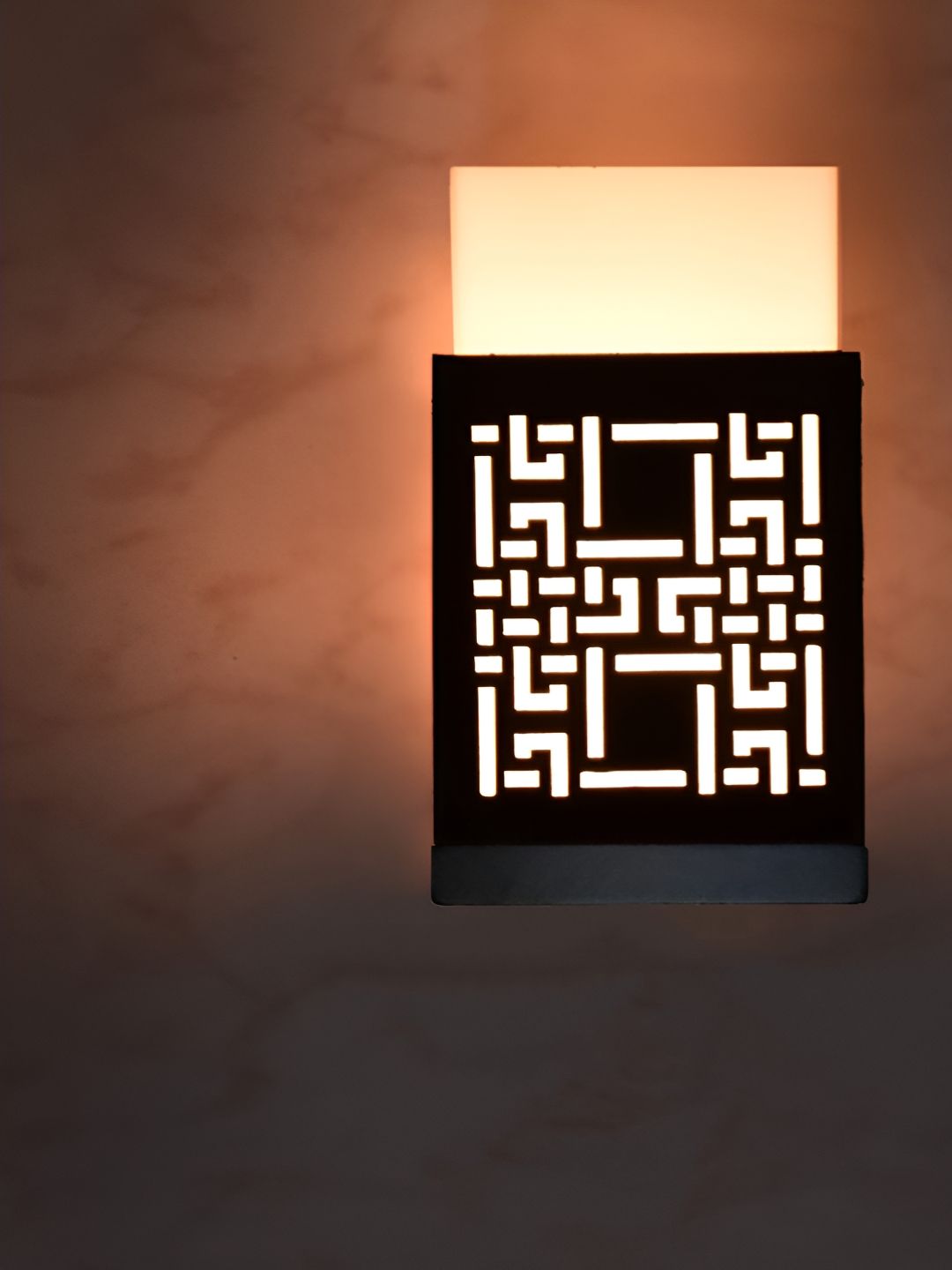 Gojeeva Black Wood Square Shaped Textured Contemporary Wall Lamp-picture-32