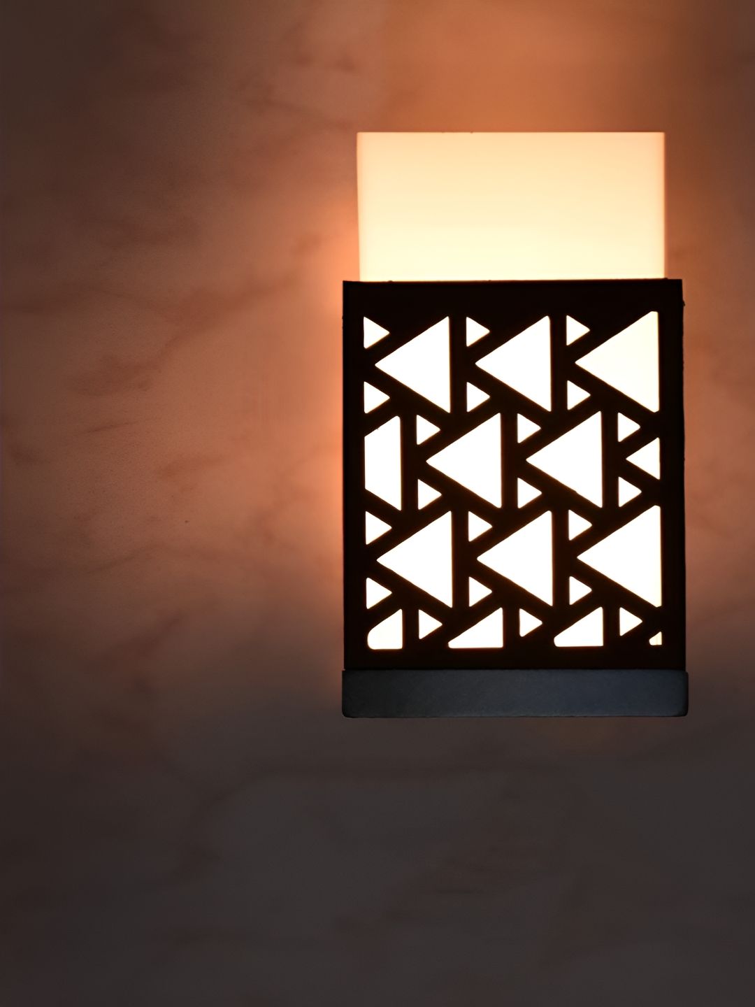 Gojeeva Black Wood Square Shaped Textured Contemporary Wall Lamp-picture-15