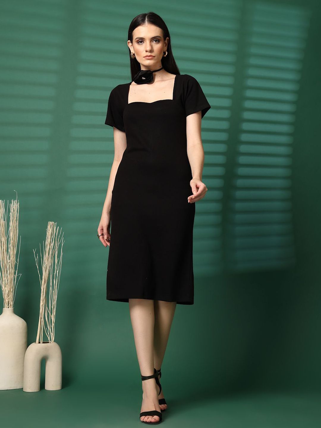 STYLECAST X KASSUALLY Women Sweatheart Neck Sheath Midi Dress-picture-18