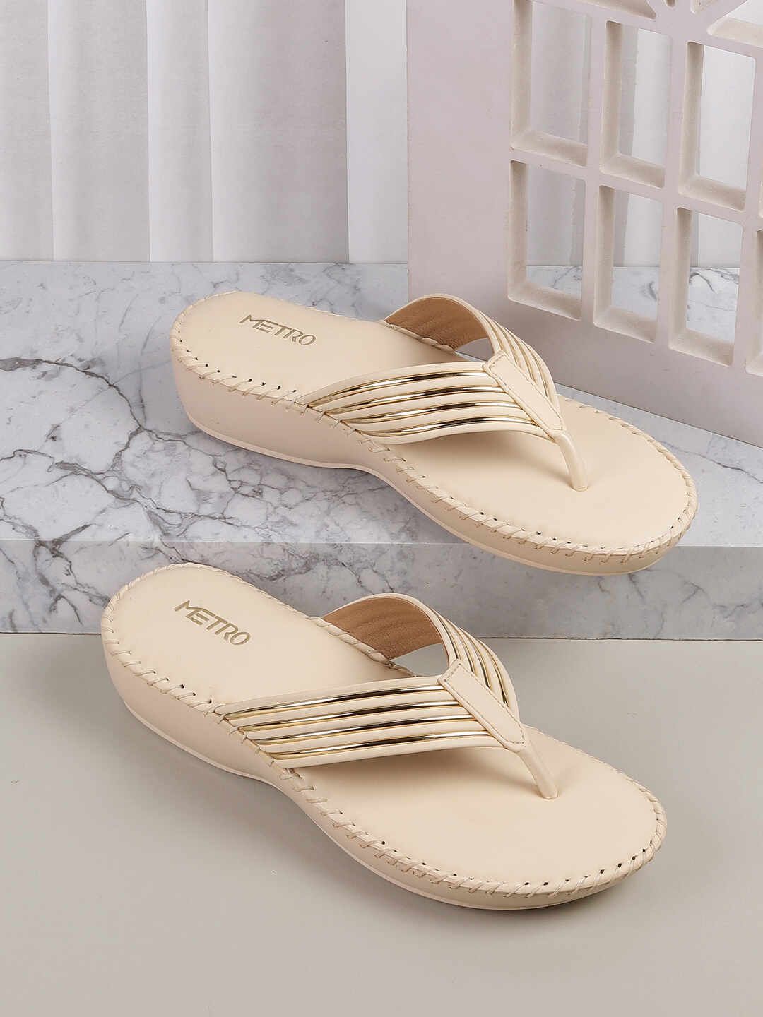 Metro Women Open Toe Flats with Bows-picture-36