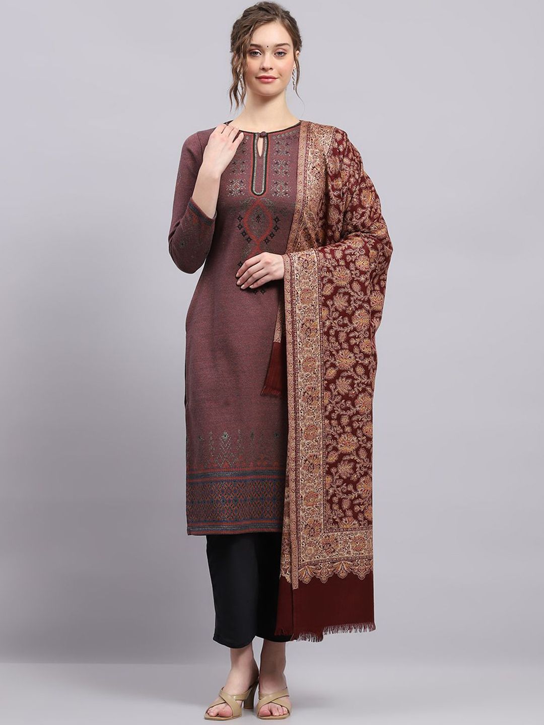 Monte Carlo Floral Woven Design Shawl-image-45