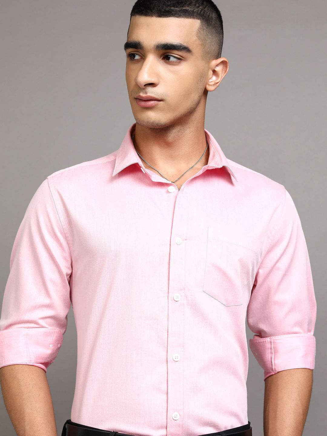 HIGHLANDER Men Cutaway Collar Solid Cotton Formal Shirt-picture-17