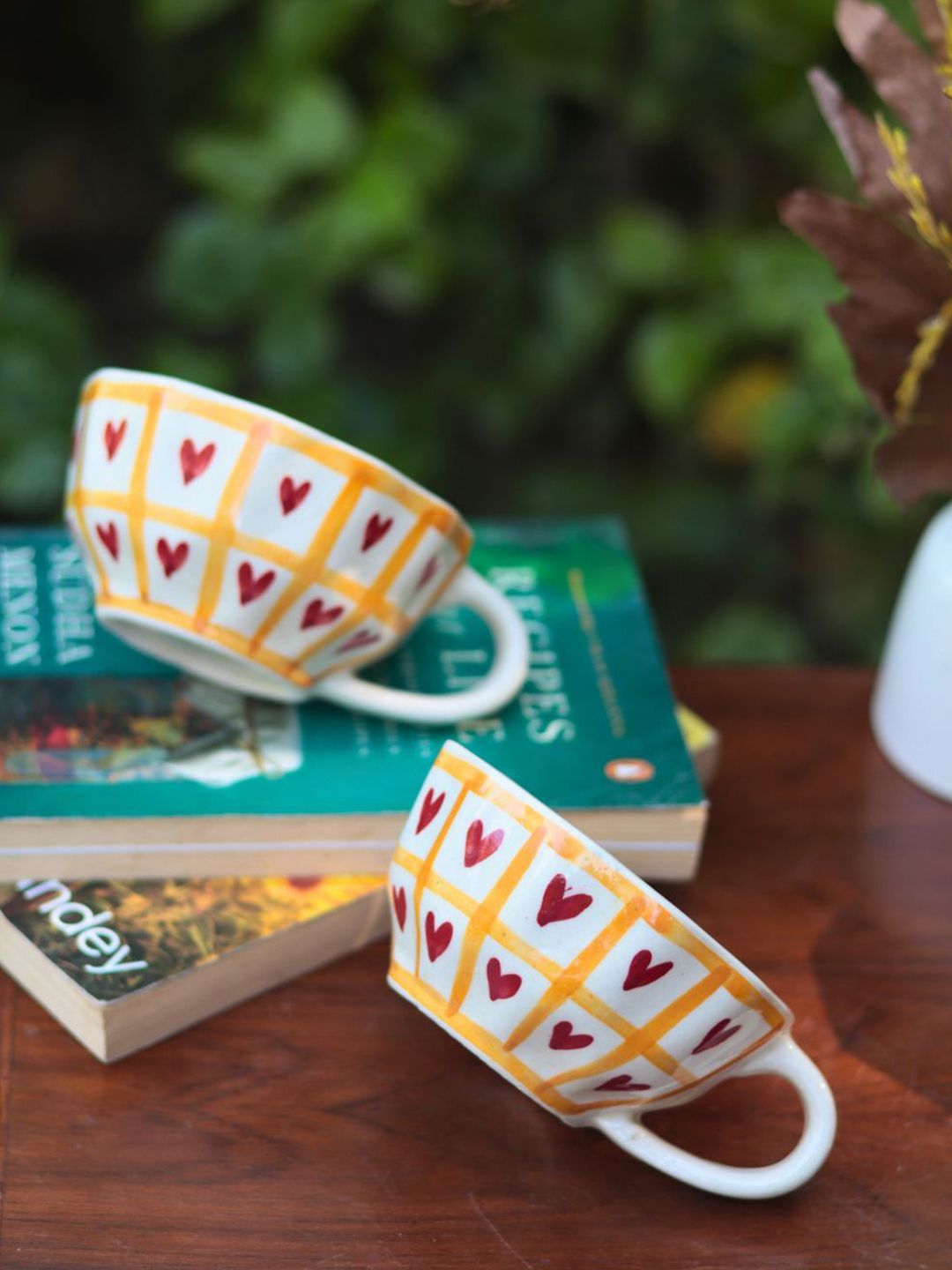 WEAVING HOMES White & Yellow Printed Ceramic Glossy Cups 180ml-picture-21