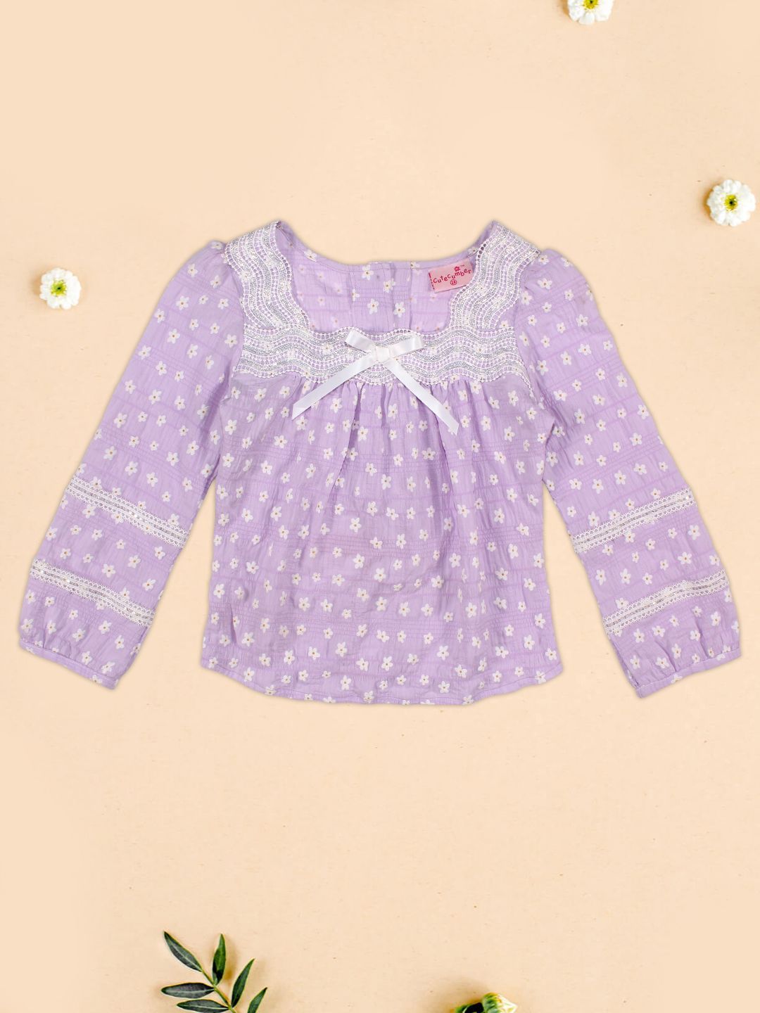 CUTECUMBER Girls Floral Print Applique Casual Top