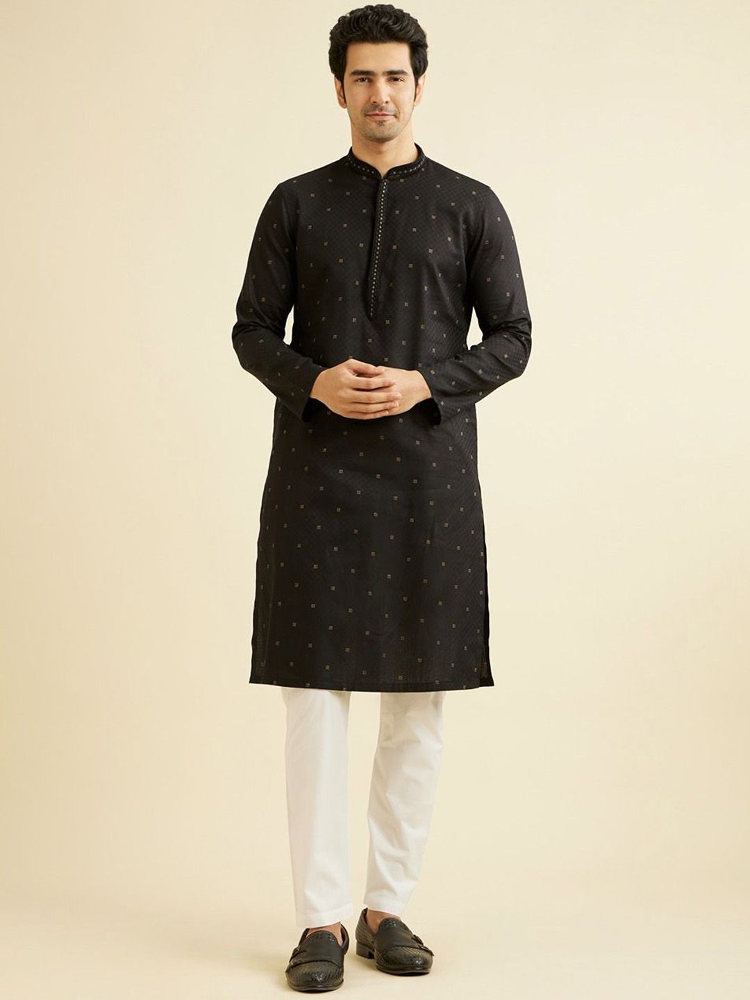 Manyavar Geometric Woven Design Thread Work Pure Cotton Straight Kurta with Pyjamas-picture-31