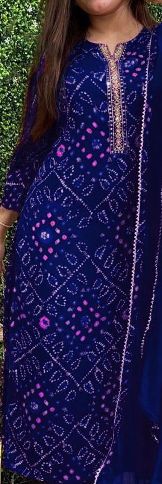 Women Blue Calf Length Three-Quarter Sleeves Straight Bandhani Printed Cotton Kurta With Pockets And Face Mask