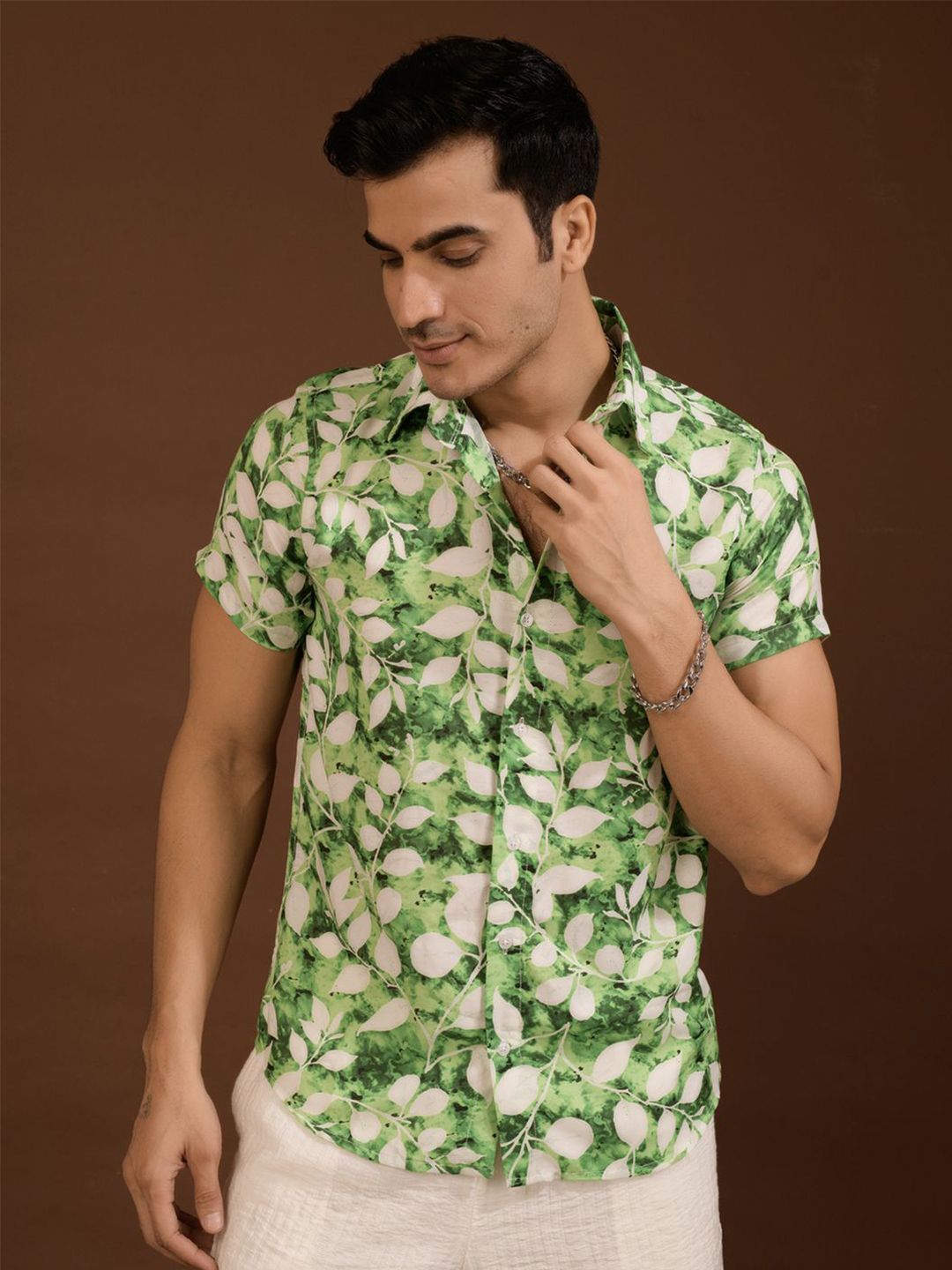 BAESD Men Standard Spread Collar Floral Printed Polycotton Casual Shirt-picture-10