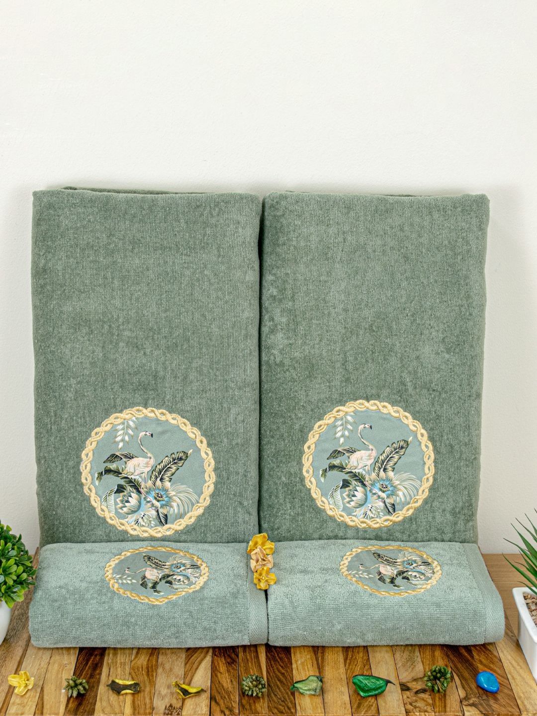 RANGOLI Green & Yellow 4 Piece Cotton 450 GSM Towel Set-image-36