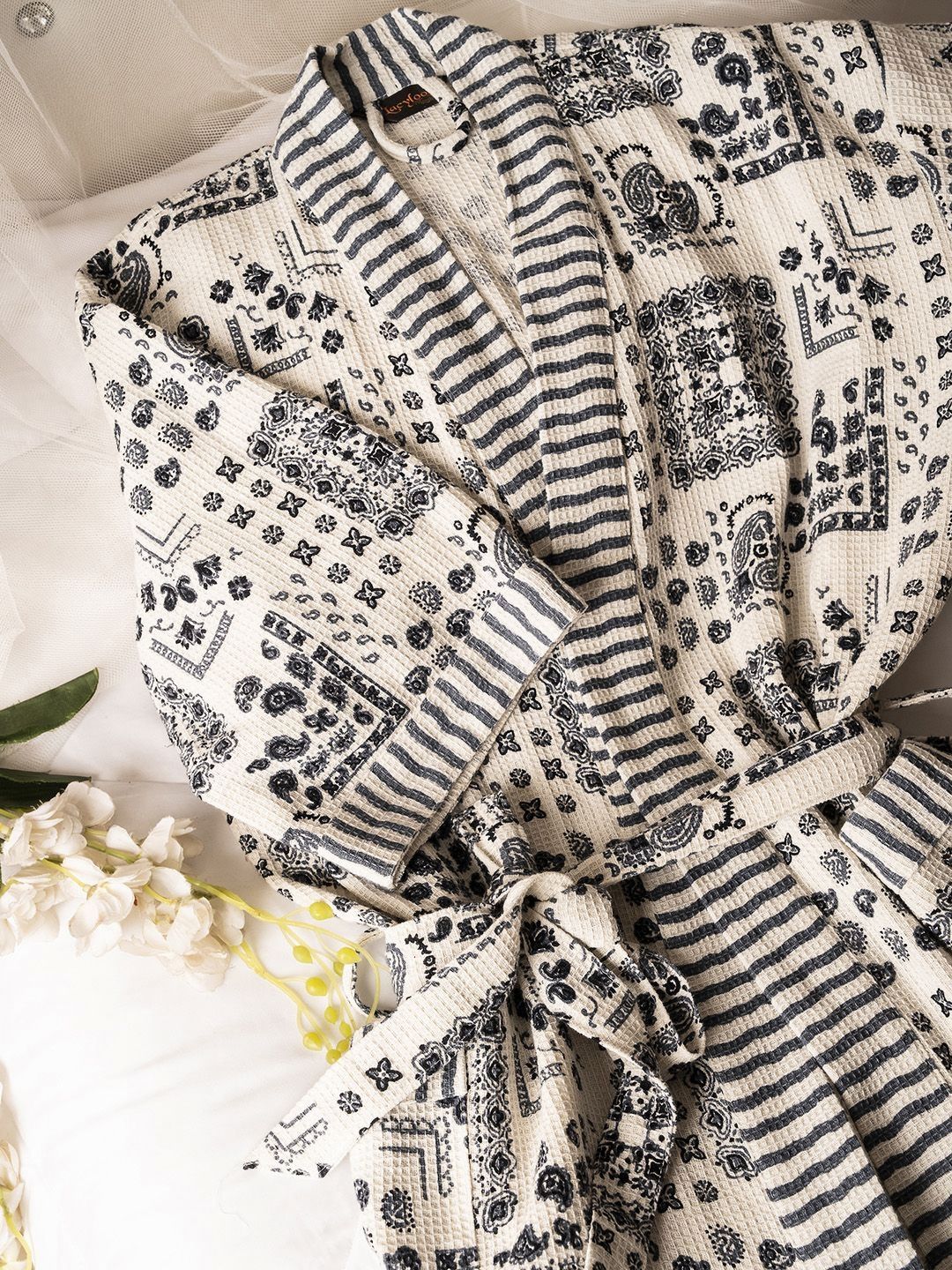 LacyLook Printed Pure Cotton Bath Robe With Belt-picture-14