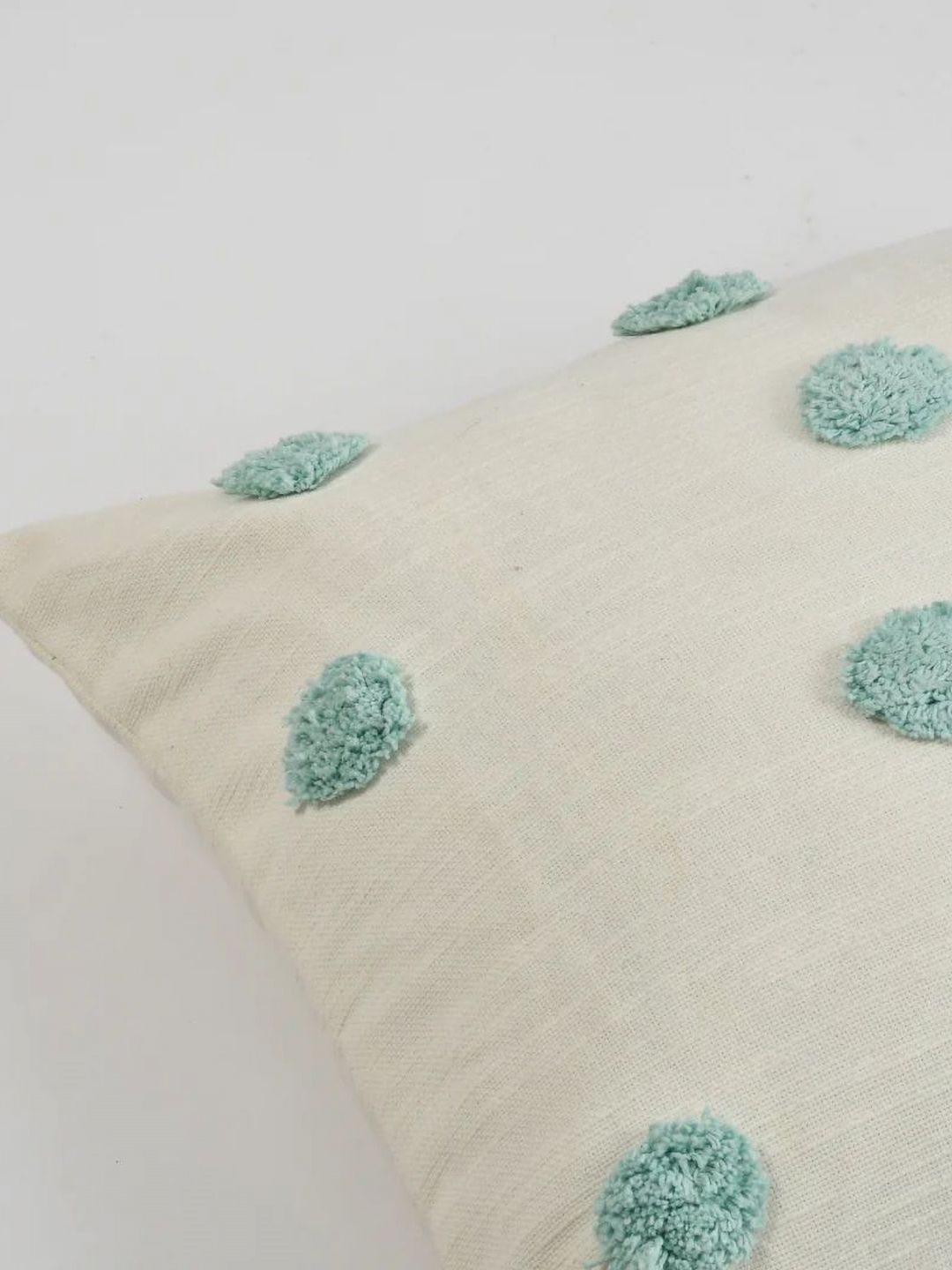 SASHAA WORLD White & Blue Geometric Tufted Cotton Square Cushion Covers-image-45