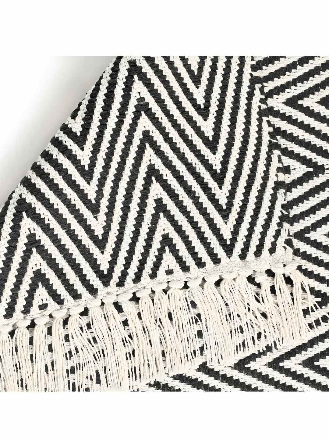 SASHAA WORLD Black & White Printed Cotton Reversible Rug with Tassels-picture-14