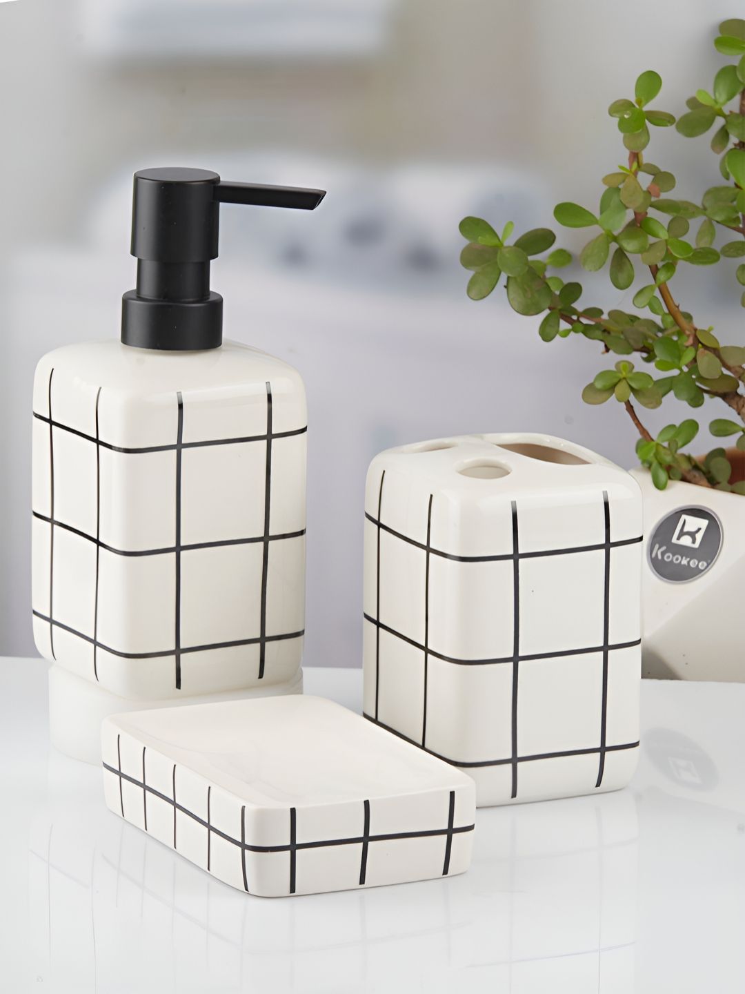 Kookee Multicoloured 3 piece Abstract Ceramic Bath Accessories Set-image-47