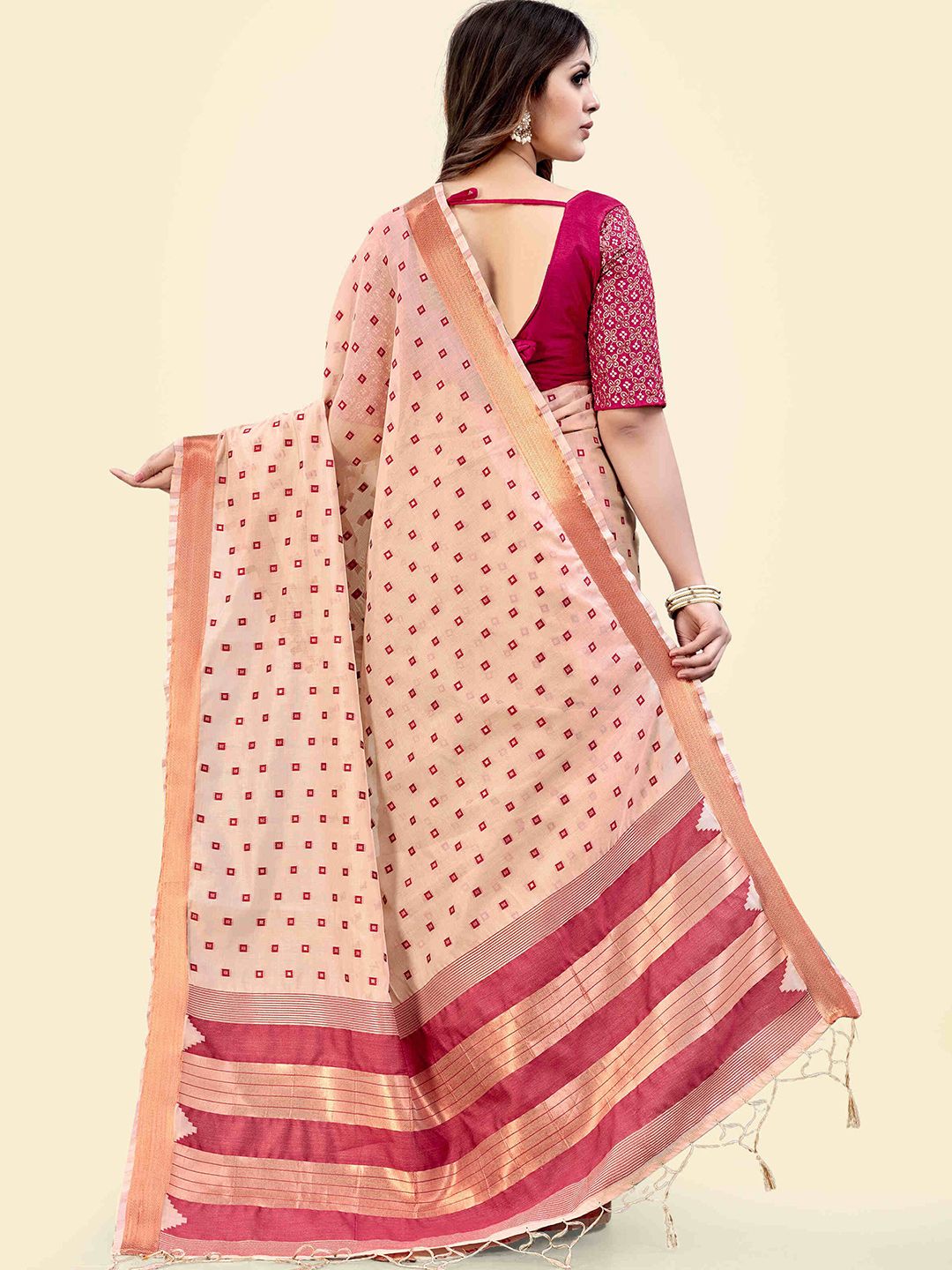 Buy SARHA Pure Cotton Saree - Sarees for Women 30963226 | Myntra