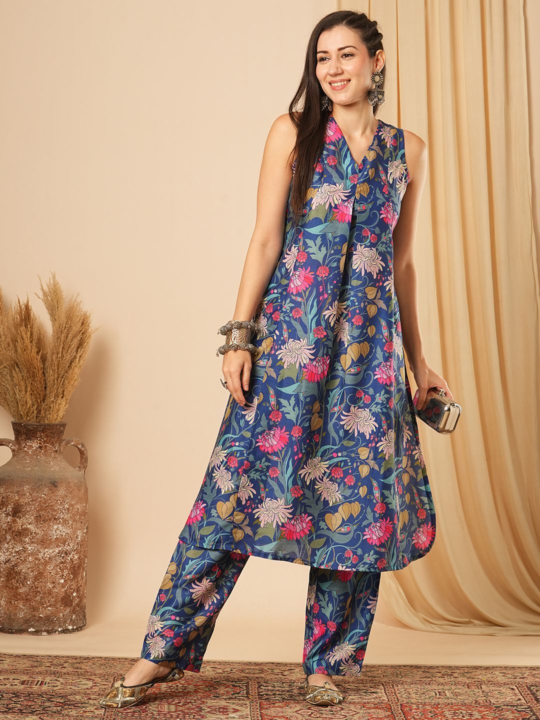 Globus V-Neck Floral Print Pleat Panelled A-Line Kurta With Straight Pants Fusion Set