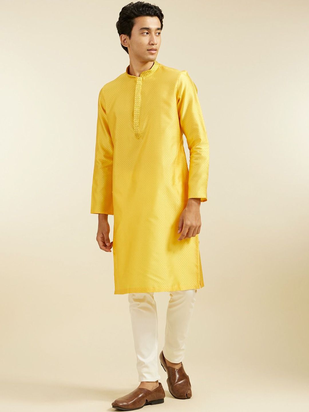 Diwas by Manyavar Floral Woven Design Mandarin Collar Thread Work Art Silk Straight Kurta-picture-24
