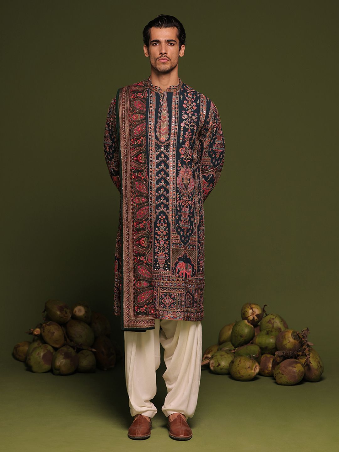 KALPRAAG Men Ethnic Motifs Embroidered Regular Sequinned Kurta with Patiala & With Dupatta-image-15