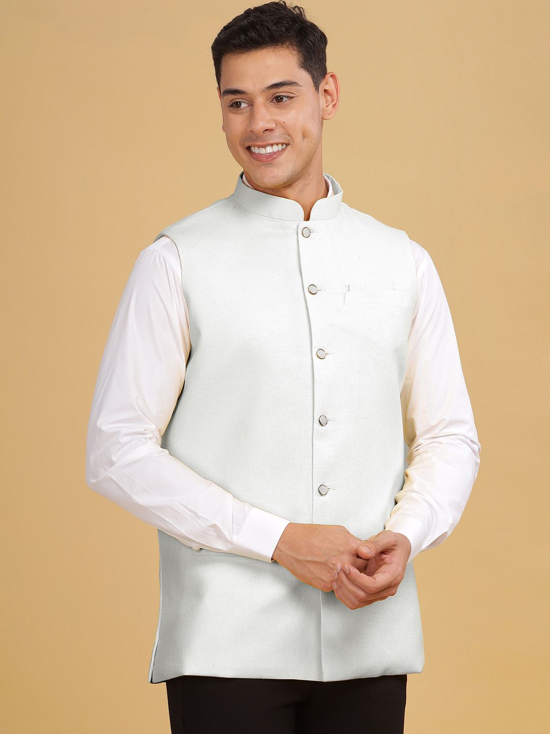 Anouk Mandarin Collar Sleeveless Nehru Jackets-picture-15
