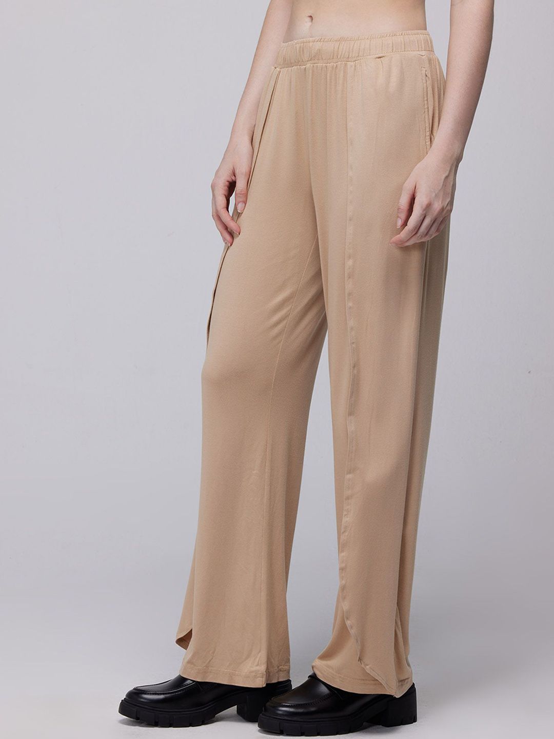 CAVA Mid Rise Flared Trouser-picture-17