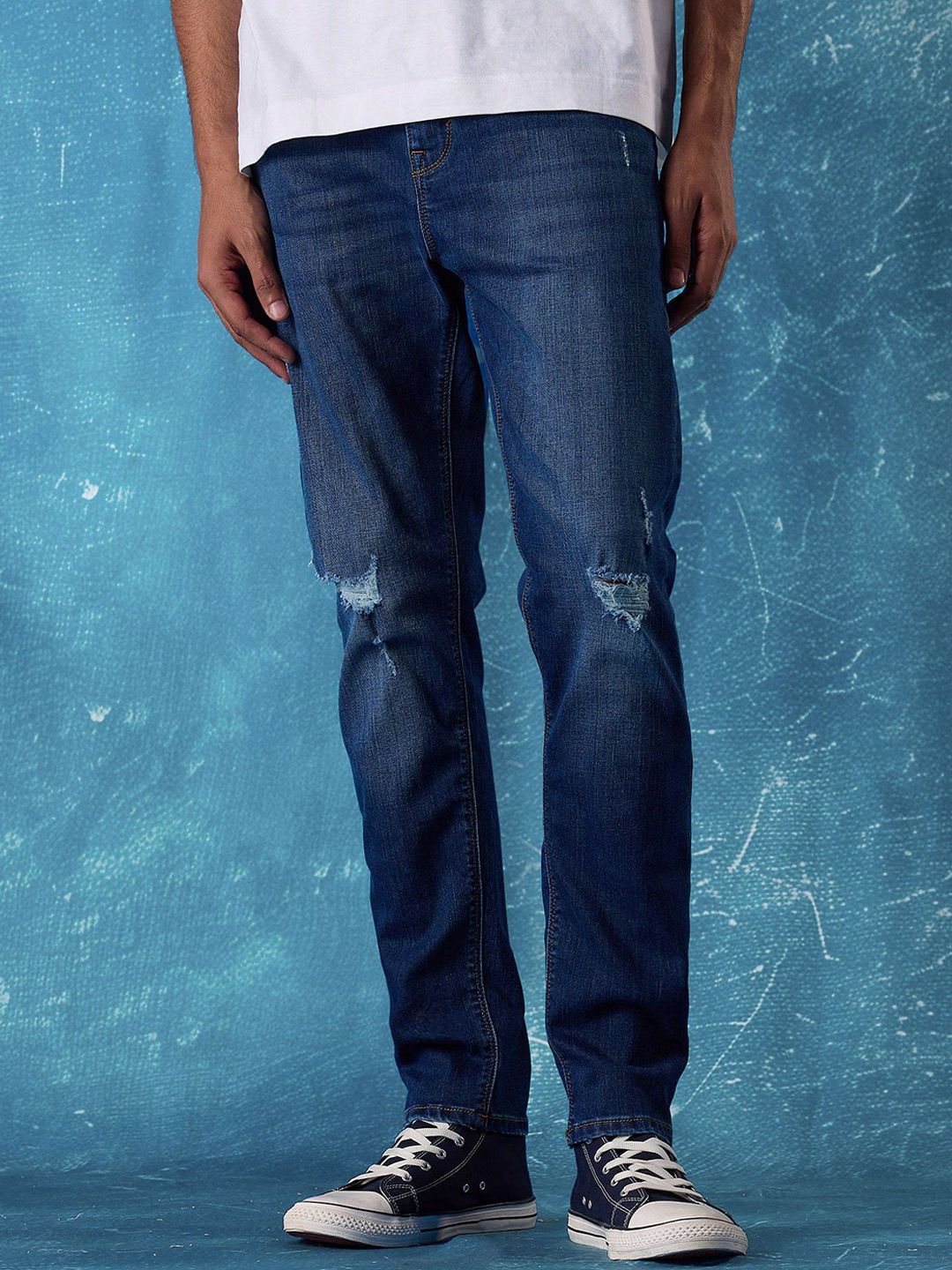 Flying Machine Men Tapered Fit Slash Knee Light Fade Jeans-picture-30