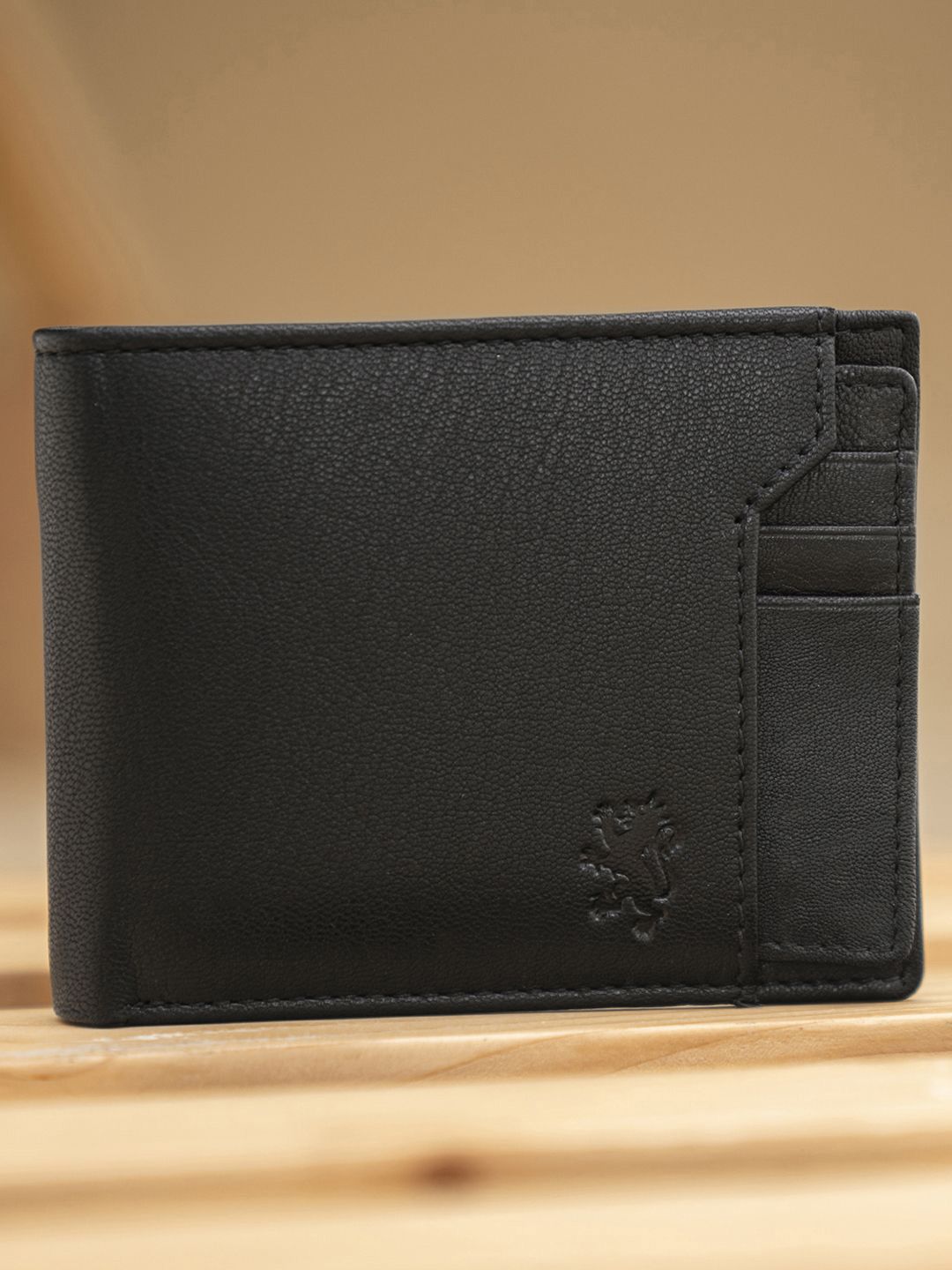Red Tape Men Leather Two Fold Wallet-picture-43