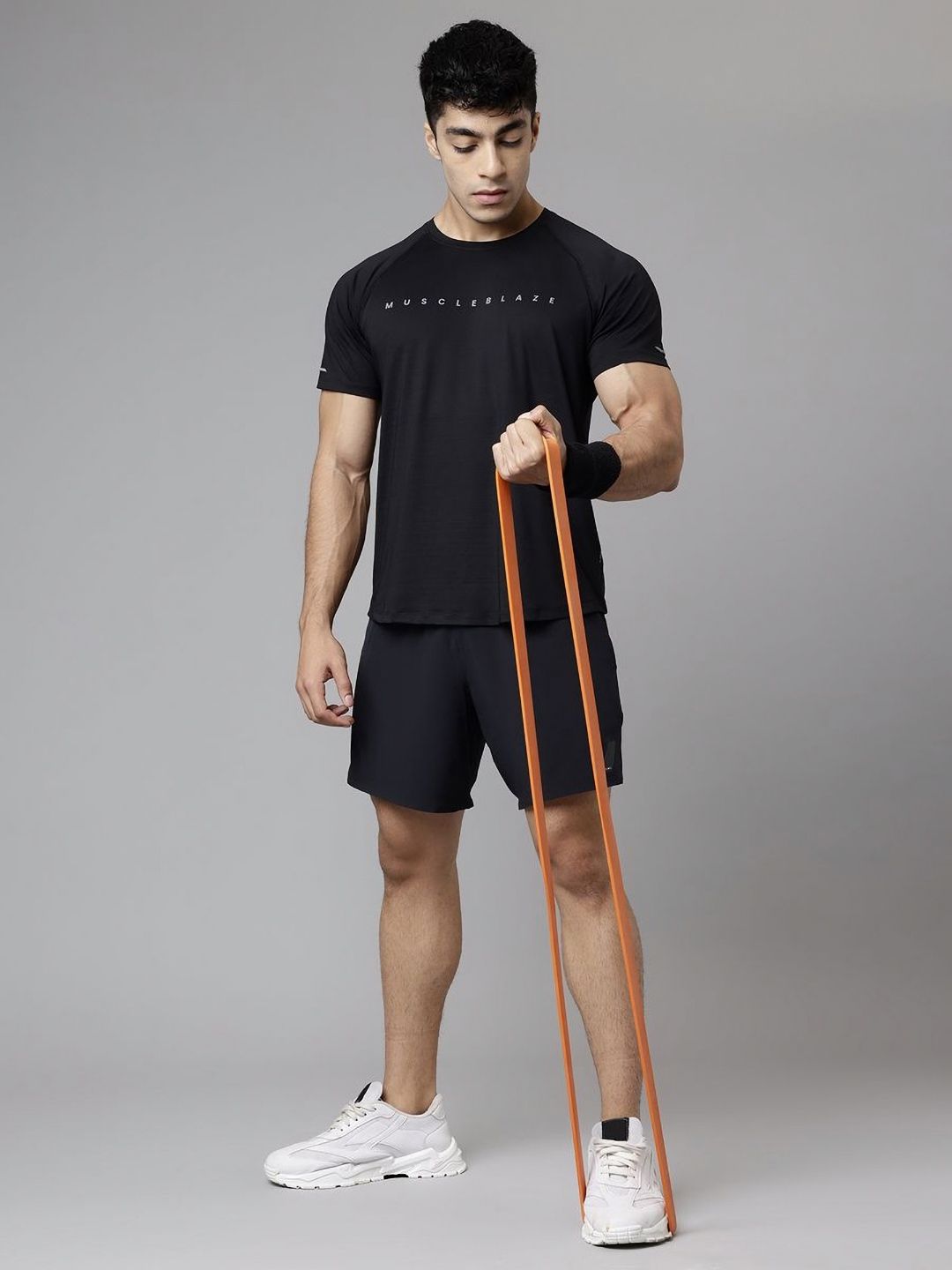 MuscleBlaze Men Pockets T-shirt-picture-30