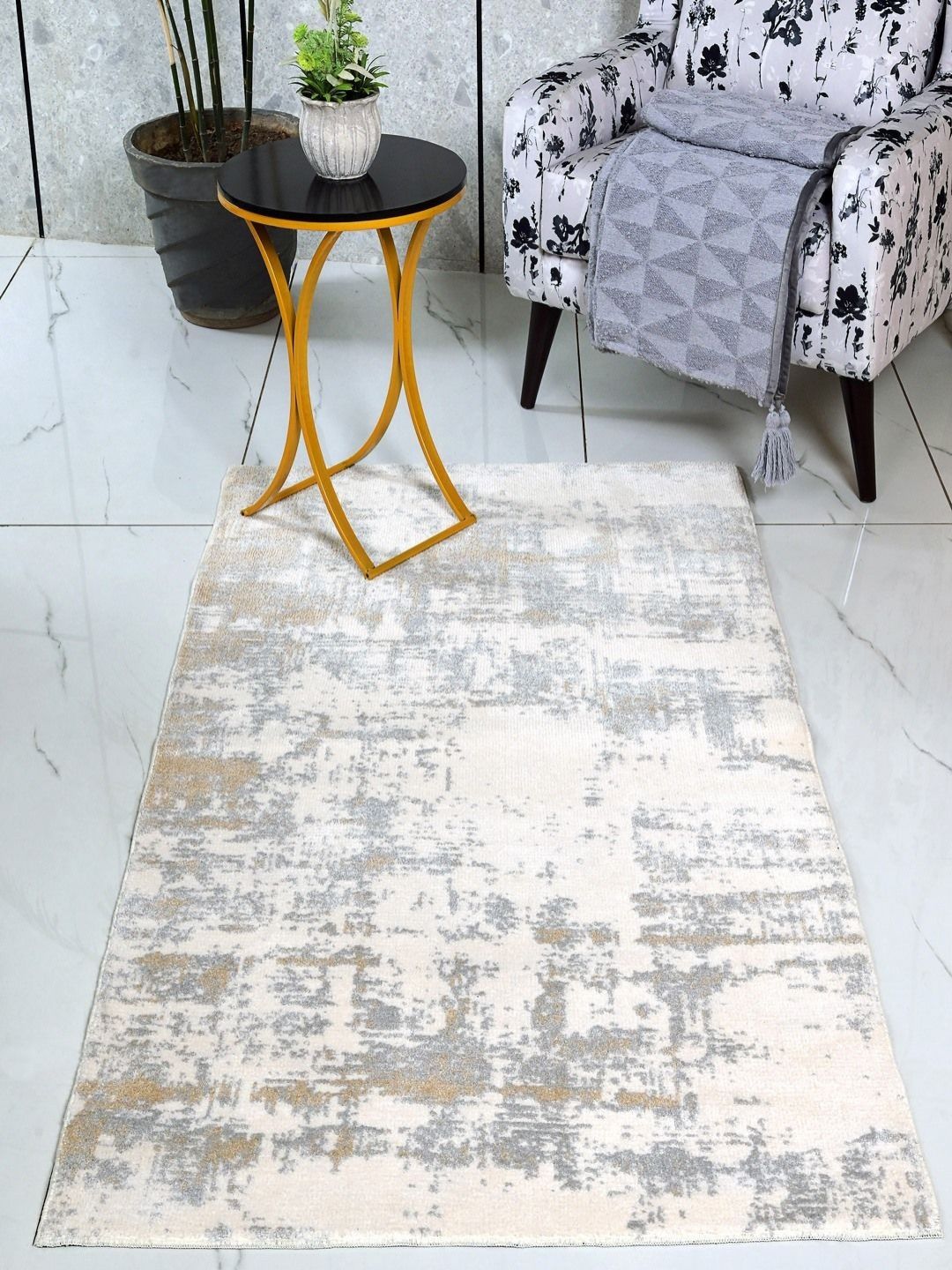 Saral Home Beige Abstract Anti-Skid Polyester Carpet-image-19