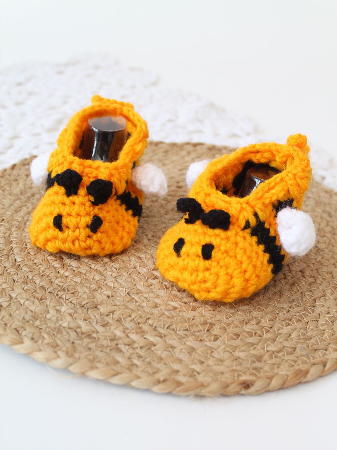 Woonie Unisex Kids Acrylic Booties-picture-11