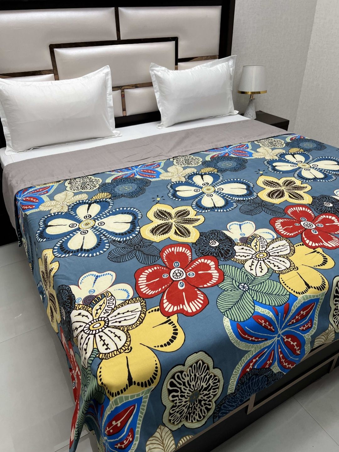 Pure Decor Blue & Red Floral AC Room 380 GSM Double Bed Comforter-picture-22