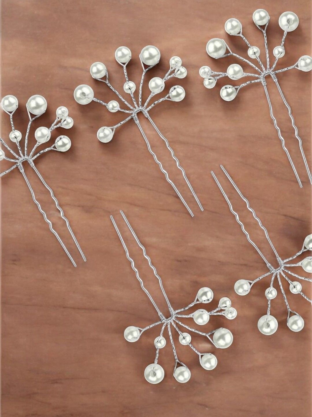 fabula Women Set of 5 Embellished Bobby Pins-picture-23