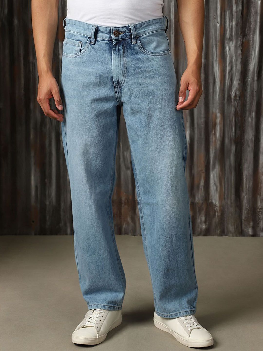 High Star Men Relaxed Fit Low Distress Light Fade Jeans-picture-34