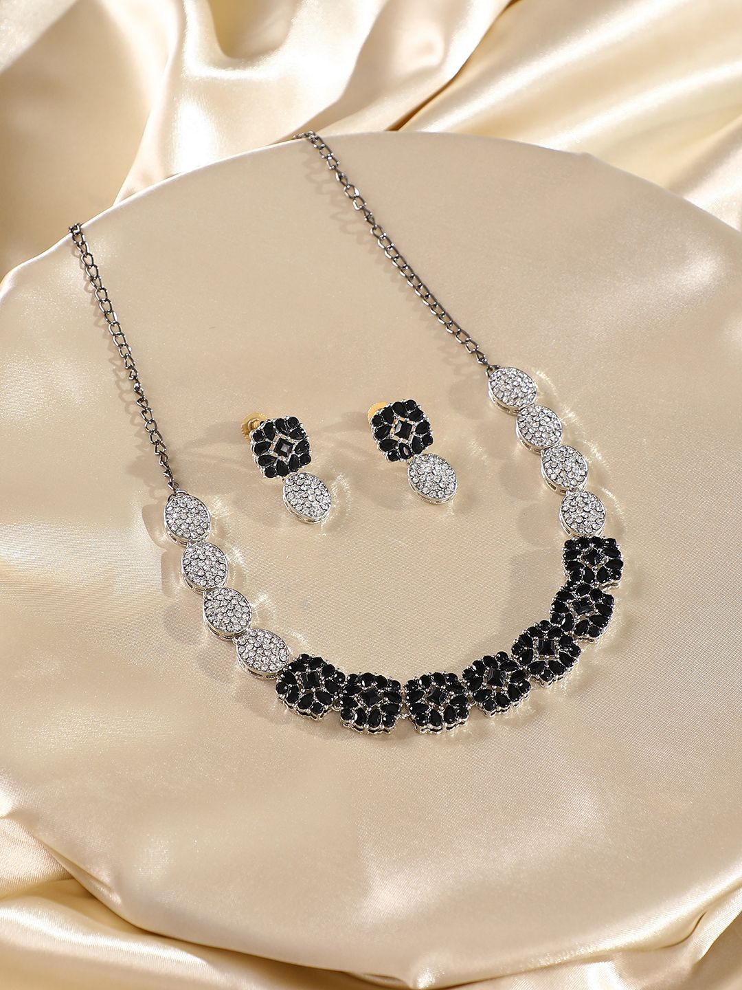SOHI Silver-Plated Stone Studded Rivaayat Jewellery Set-picture-25