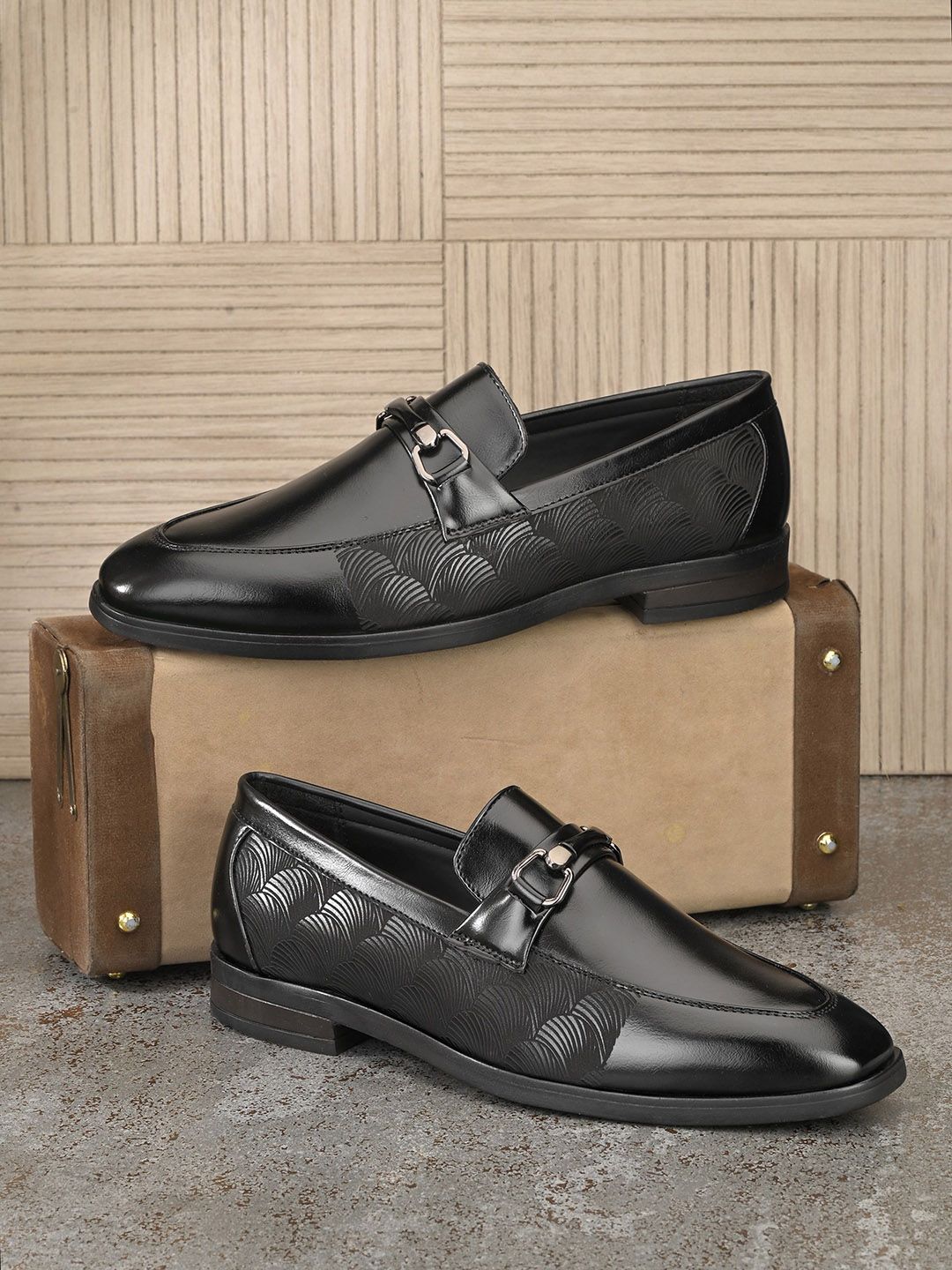 INVICTUS Men Leather Formal Loafers-picture-34